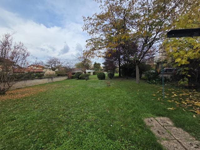 Vente Terrain 453 m2 Vaulx en Velin