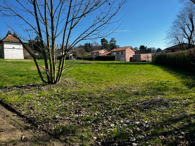 Vente Terrain 453 m2 Parcieux