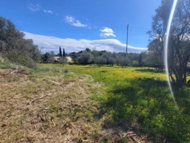 Vente Terrain 450 m2 Montfrin