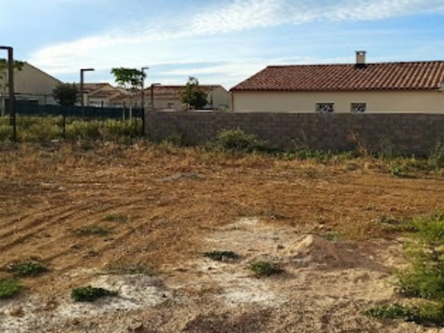 Vente Terrain 457 m2 Pouzolles