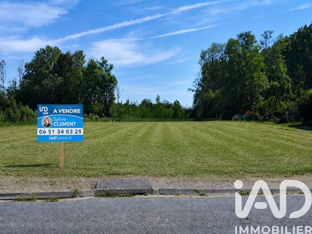 Vente Terrain 4607 m2 Courtisols