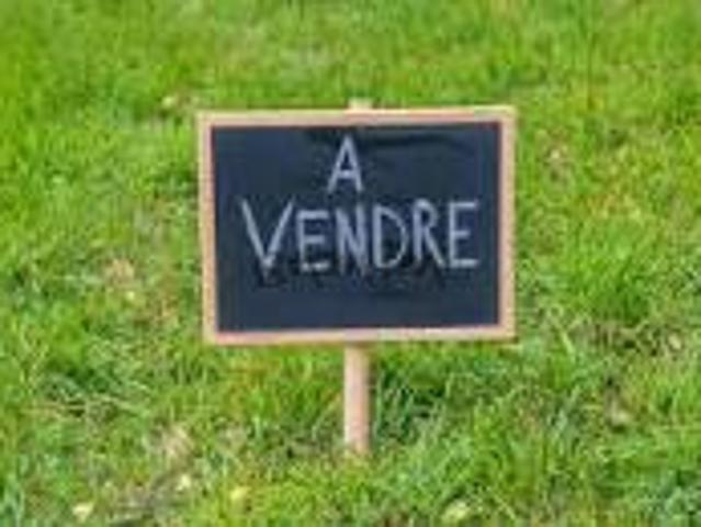 Vente Terrain 476 m2 Clarensac