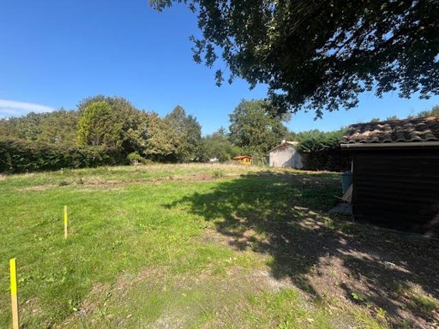Vente Terrain 493 m2 Brach