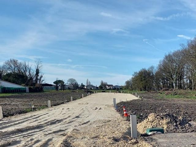 Vente Terrain 491 m2 Médis