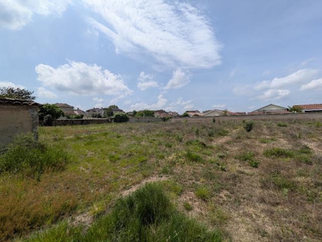 Vente Terrain 400 m2 Lancié
