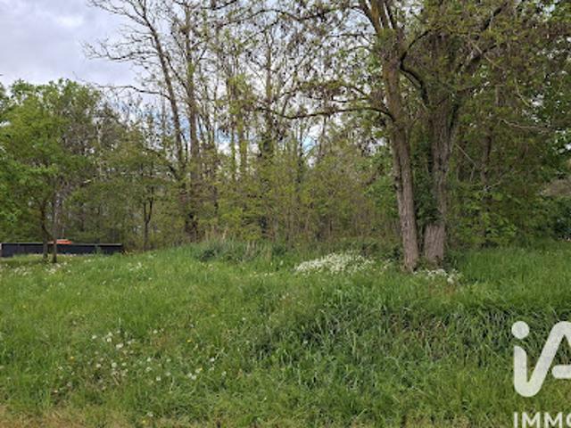 Vente Terrain 4017 m2 Brains sur Gée