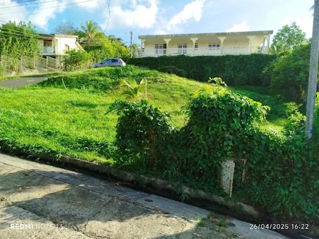 Vente Terrain 404 m2 Saint joseph