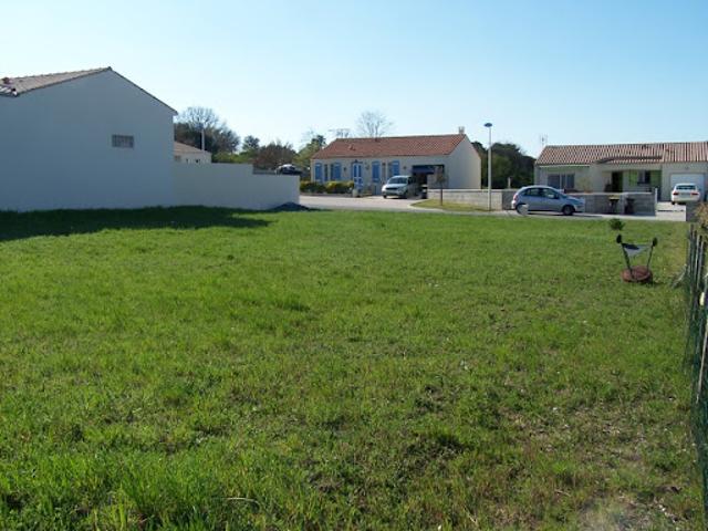 Vente Terrain 424 m2 Médis