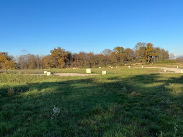 Vente Terrain 437 m2 Montanay