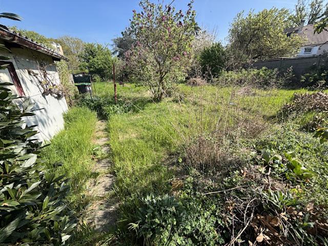 Vente Terrain 438 m2 Sainte genevieve des bois