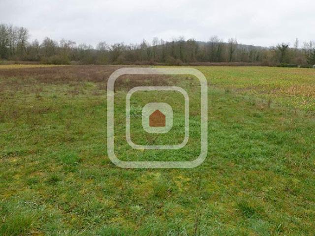 Vente Terrain 5428 m2 Vailly sur Aisne