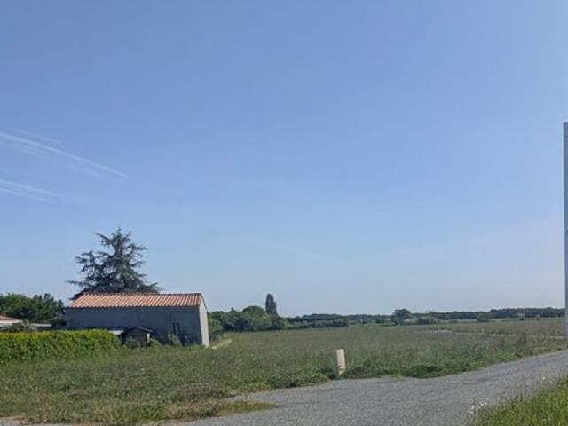 Vente Terrain 550 m2 Saint Romain de Benet