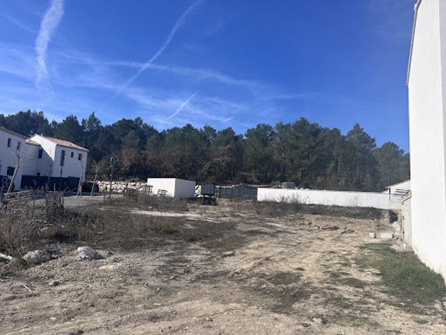 Vente Terrain 558 m2 Le Puy Sainte Réparade