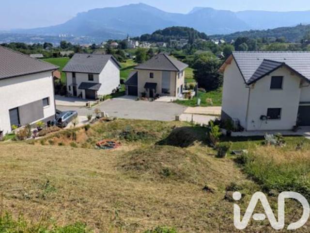 Vente Terrain 572 m2 Saint Cassin