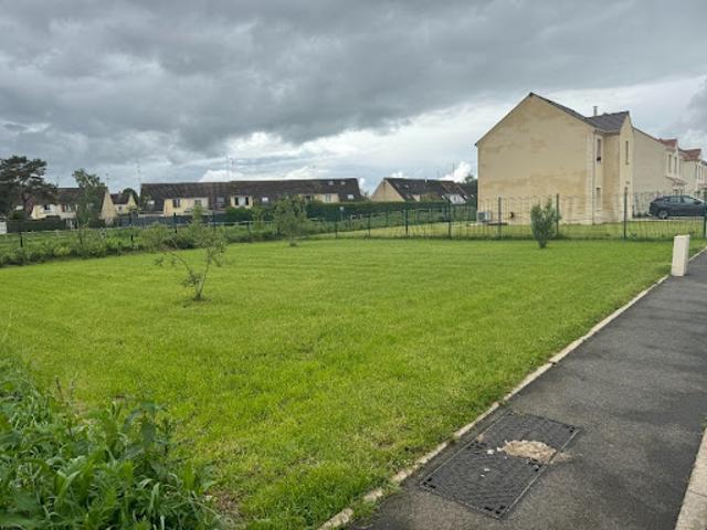 Vente Terrain 586 m2 Nemours