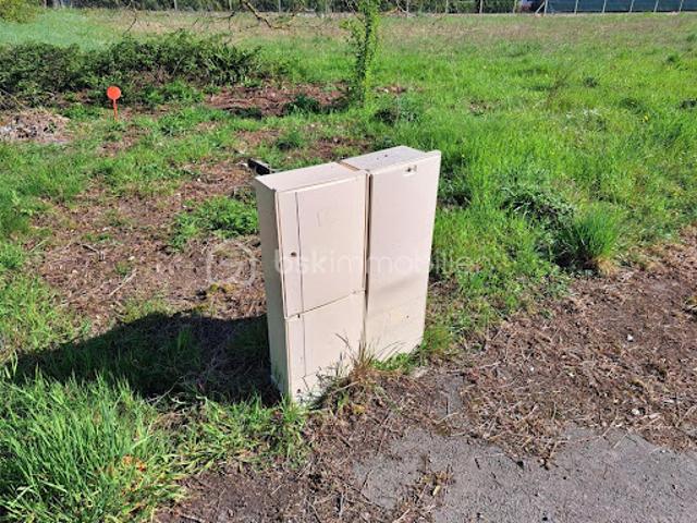 Vente Terrain 591 m2 Truyes