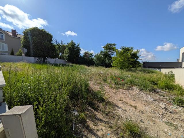 Vente Terrain 500 m2 Decines charpieu