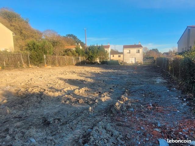 Vente Terrain 500 m2 Escalquens