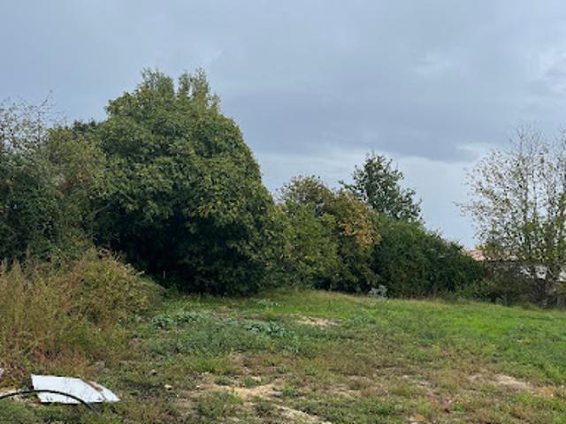 Vente Terrain 500 m2 Saint Savin
