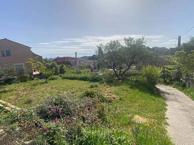 Vente Terrain 640 m2 La Seyne sur Mer
