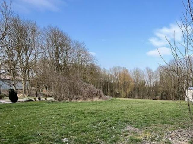 Vente Terrain 642 m2 Coole