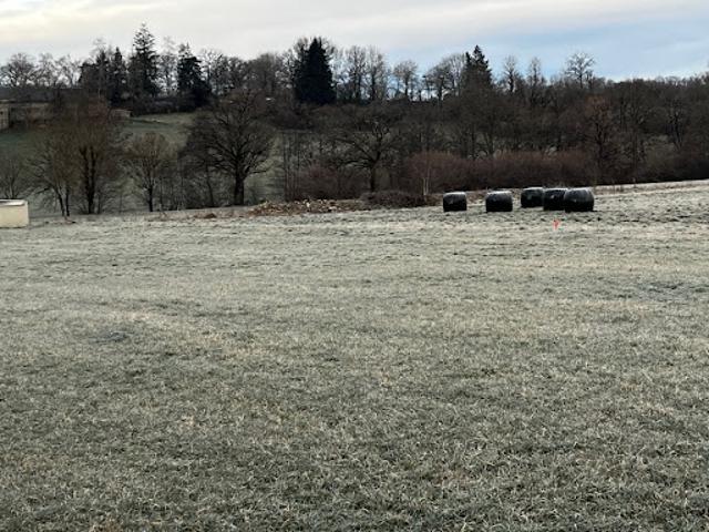 Vente Terrain 642 m2 Jussac