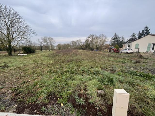 Vente Terrain 644 m2 La Bretonnière la Claye