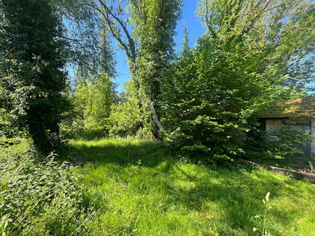 Vente Terrain 650 m2 Le Val Saint Germain