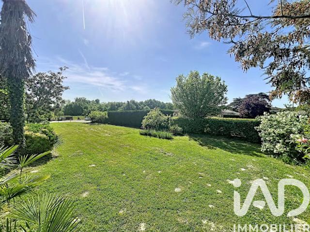 Vente Terrain 655 m2 Saint Etienne de Tulmont