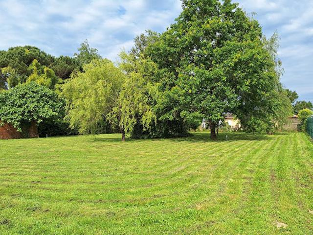 Vente Terrain 666 m2 Sadirac