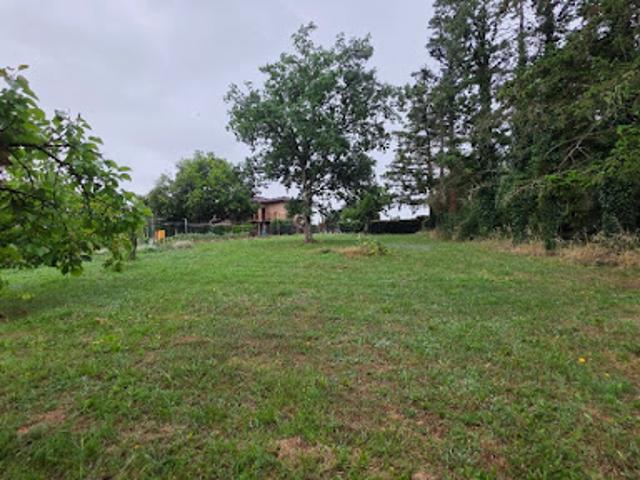 Vente Terrain 674 m2 Grenade