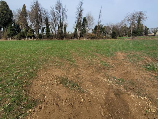 Vente Terrain 675 m2 Saint Martin de Crau