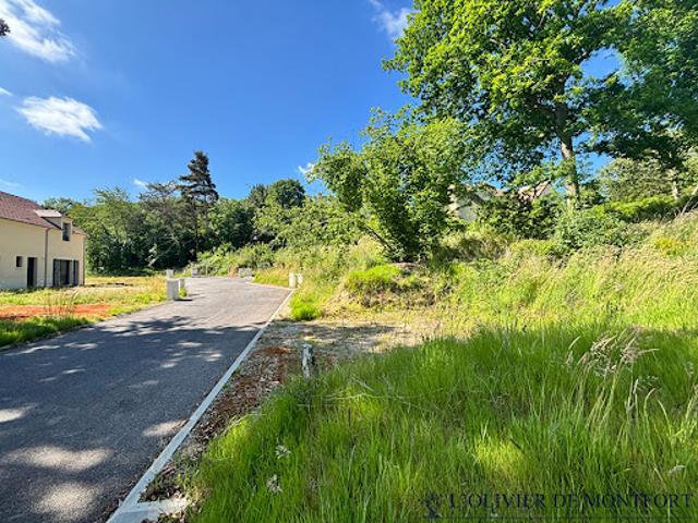 Vente Terrain 679 m2 Montfort l'Amaury