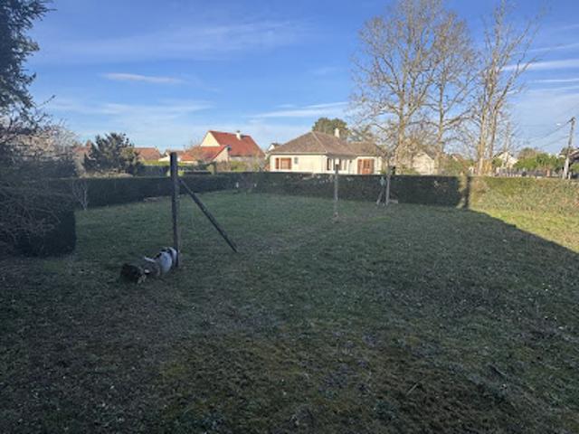 Vente Terrain 680 m2 Darvoy