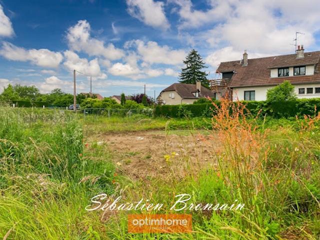 Vente Terrain 682 m2 Champvans