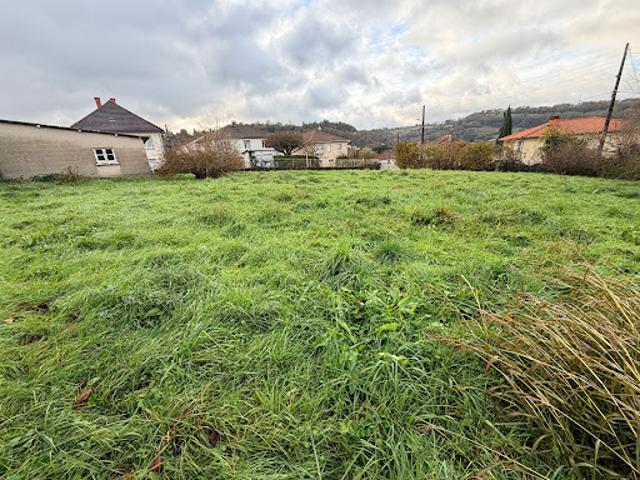 Vente Terrain 686 m2 Figeac