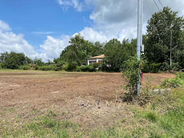 Vente Terrain 600 m2 Langoiran