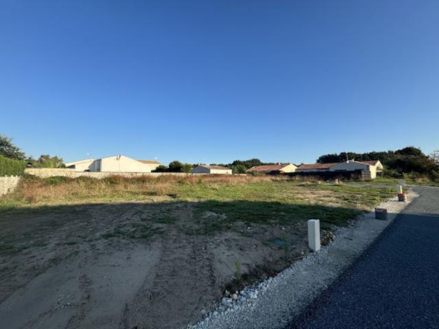 Vente Terrain 600 m2 Mauves sur Loire
