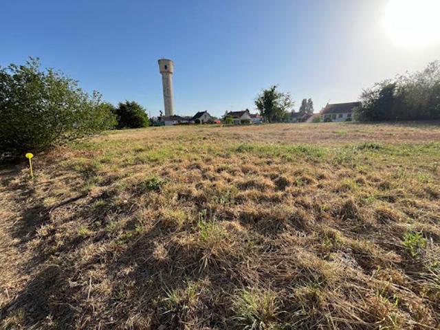 Vente Terrain 600 m2 Souesmes