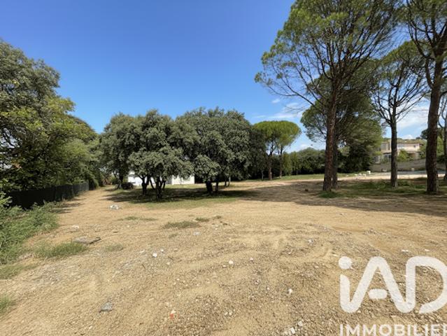 Vente Terrain 601 m2 Tavel