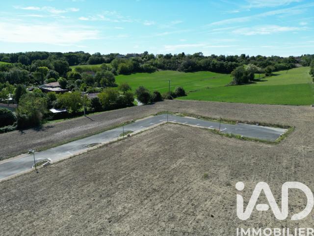 Vente Terrain 601 m²