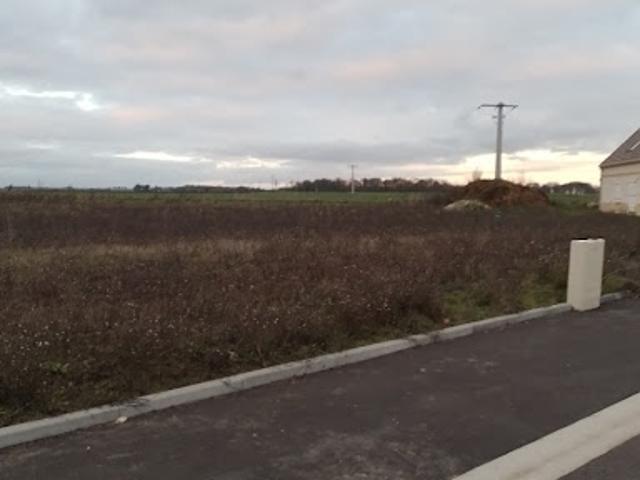 Vente Terrain 606 m2 Versigny
