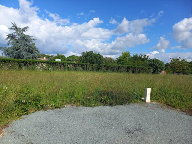 Vente Terrain 610 m2 Etaules