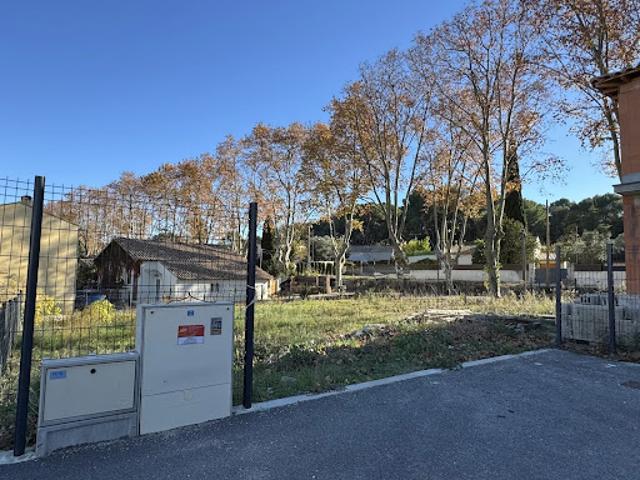 Vente Terrain 617 m2 Aigues Vives