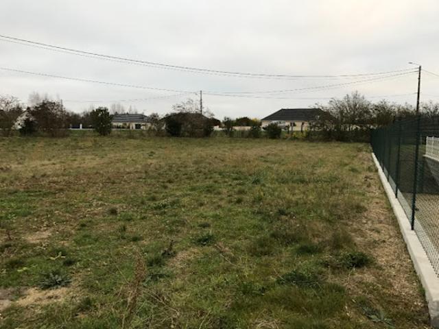 Vente Terrain 616 m2 Jeugny