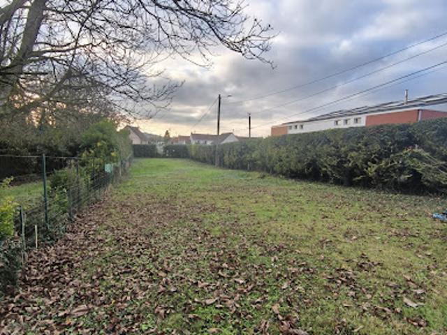 Vente Terrain 621 m2 Esquennoy