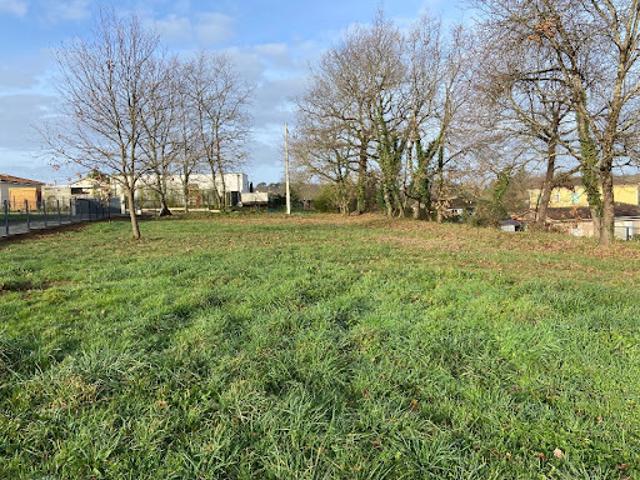 Vente Terrain 630 m2 Baron