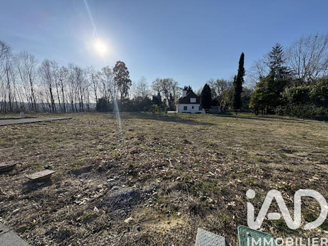 Vente Terrain 740 m2 Lescar