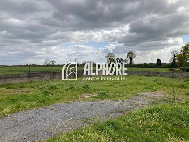Vente Terrain 744 m2 Bouée
