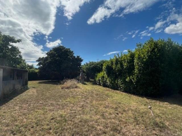 Vente Terrain 745 m2 Meynes